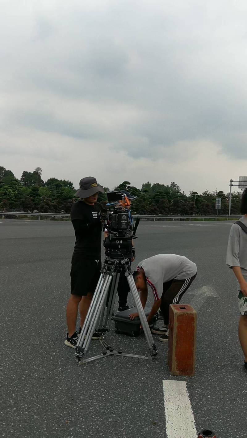 八宿县TVC拍摄公司：唤醒集体记忆，构建跨代际沟通桥梁