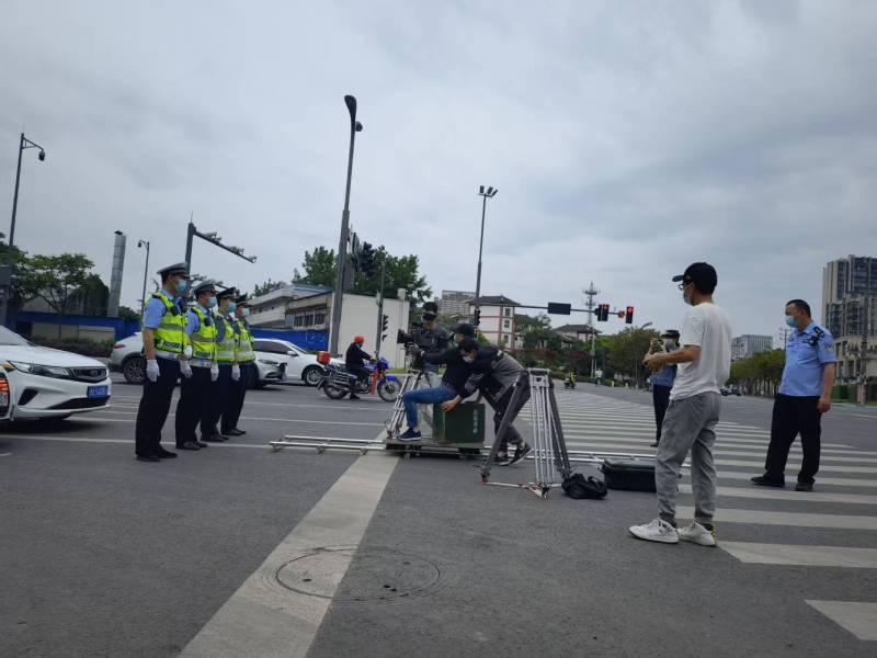 危机应对：如何在负面事件中调整TVC广告片策略