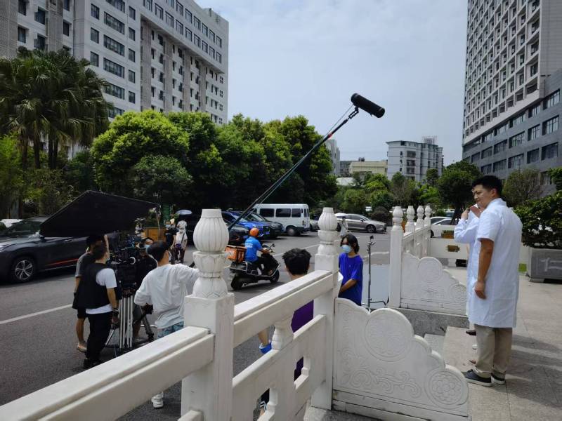 八宿县广告片拍摄公司低成本实现高规格制作的诀窍